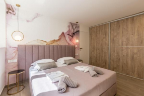 Diamond Luxury Rooms